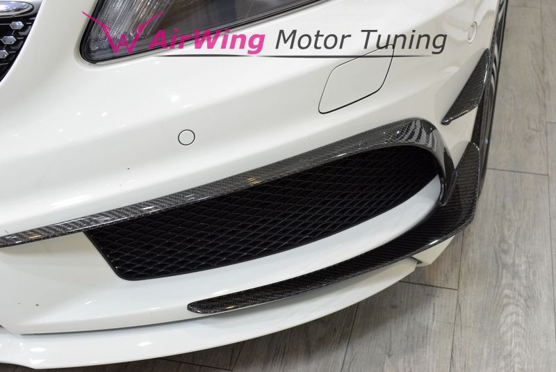 Benz W176 Aero Pack carbon Front Bumper Canard 01.JPG